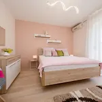 Luka Apartment