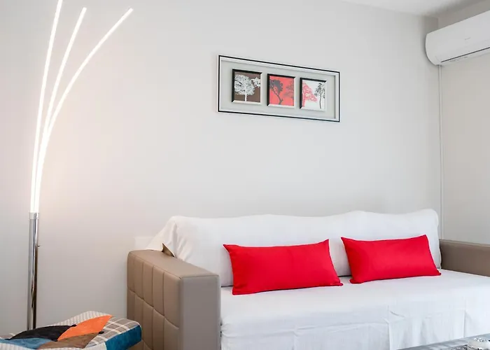 Apartment Luka Rab Town